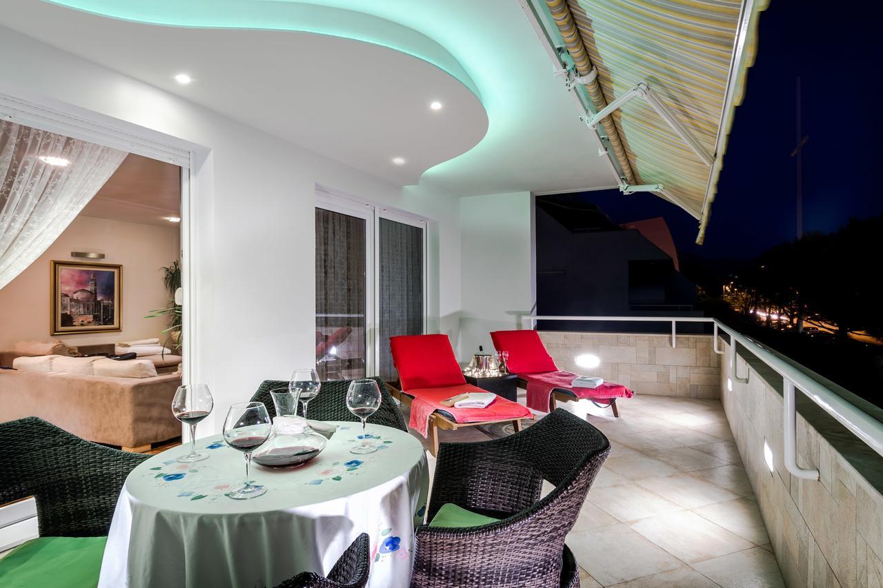 Luxury Seaside Apartment Split Ngoại thất bức ảnh